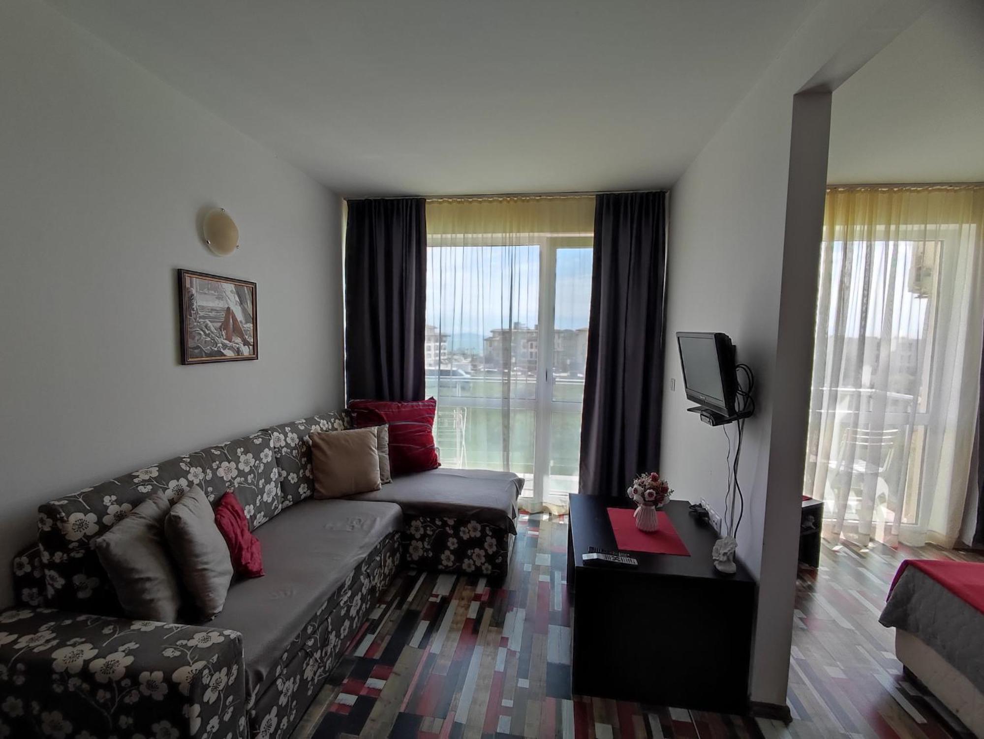 Прекрасен Апартамент С Изглед Към Морето Сарафово 2 Burgas City Exterior foto